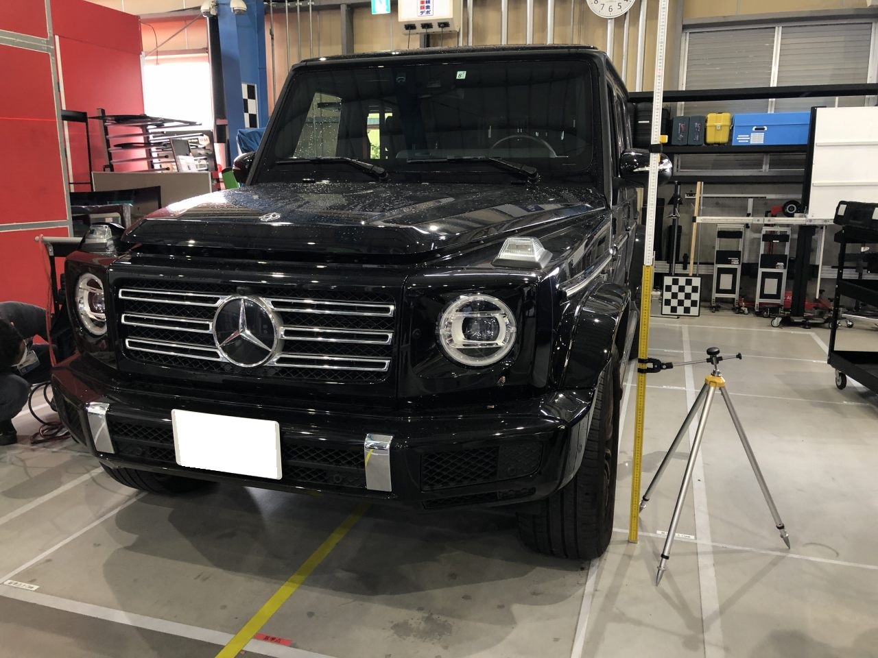 メルセデスベンツG550：フロントガラス交換・カメラエーミング 